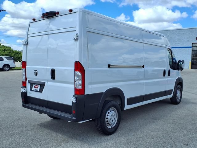 Used 2024 RAM ProMaster 2500 w/ Convenience Group FWD image 5