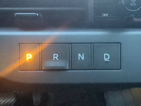 New 2026 Nissan Leaf Platinum+ w/ Cargo Package (Platinum+) image 18