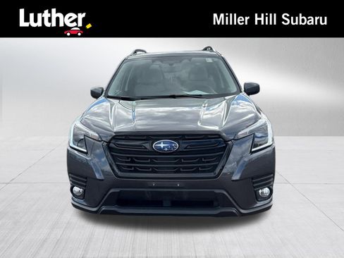 Used 2023 Subaru Forester Premium AWD/4WD image 1
