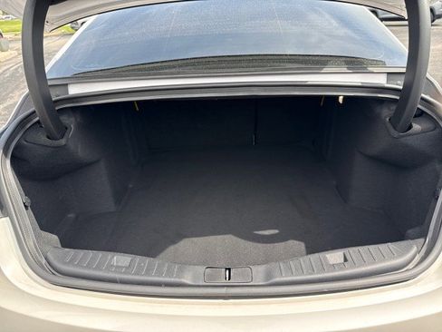 Used 2020 Lincoln MKZ FWD image 23