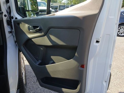 Used 2023 Ford Transit 350 XLT RWD image 14