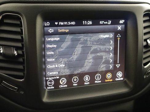 Used 2021 Jeep Compass Trailhawk AWD/4WD image 27