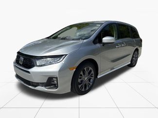 New 2026 Honda Odyssey Touring video 3