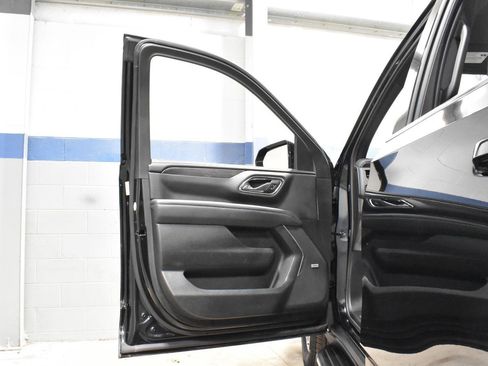 Used 2024 Chevrolet Tahoe LT image 11