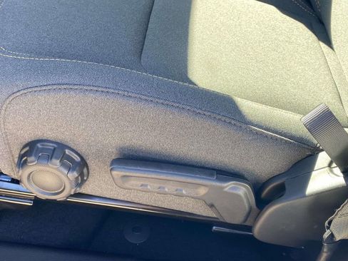 New 2026 Jeep Gladiator Sport image 13