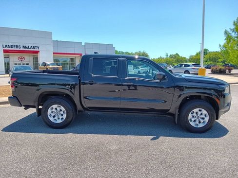 Used 2026 Nissan Frontier S w/ S Utility Package AWD/4WD image 2