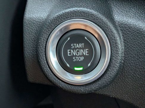 Used 2021 Chevrolet TrailBlazer RS w/ Technology Package FWD image 36