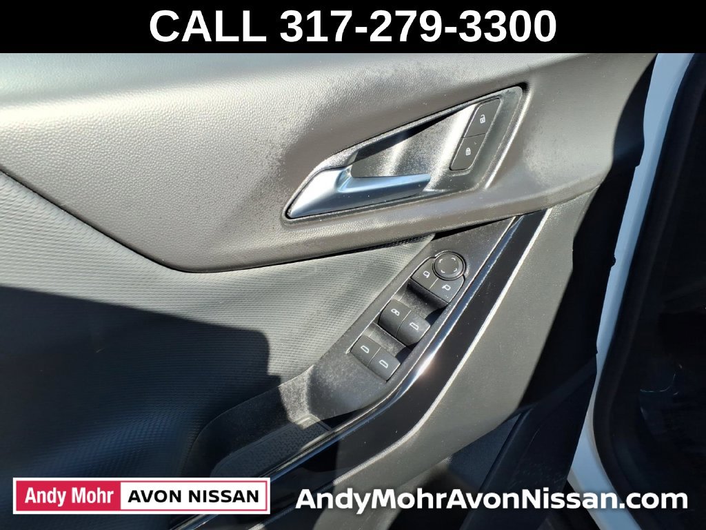 Used 2026 Chevrolet Equinox LT AWD/4WD image 17