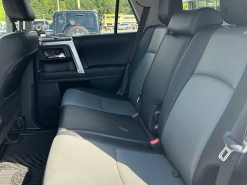 Used 2023 Toyota 4Runner SR5 Premium w/ Moonroof Package AWD/4WD image 14