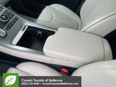 Used 2024 Hyundai Palisade Calligraphy image 24