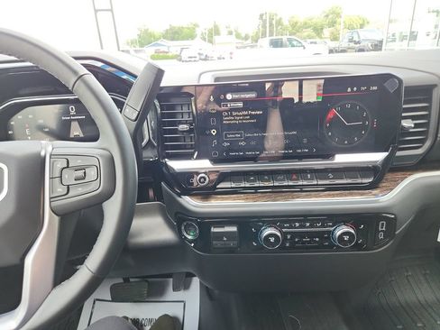 New 2026 GMC Sierra 1500 SLE AWD/4WD image 20