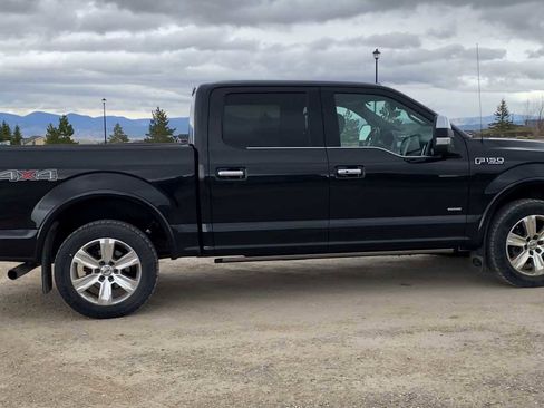 Used 2015 Ford F150 Platinum w/ Technology Package image 9