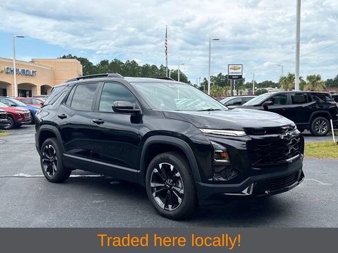 Used 2025 Chevrolet Equinox RS w/ Convenience Package III FWD image 3