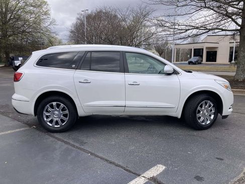 Used 2017 Buick Enclave Leather w/ Trailering Package image 2