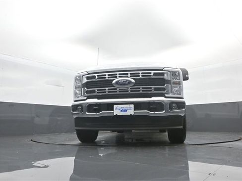 New 2026 Ford F250 XLT image 25