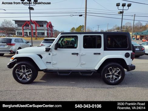 Used 2024 Jeep Wrangler Sport S w/ Convenience Group image 7