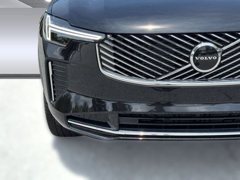 New 2026 Volvo XC90 B5 Core w/ Protection Package AWD/4WD image 29
