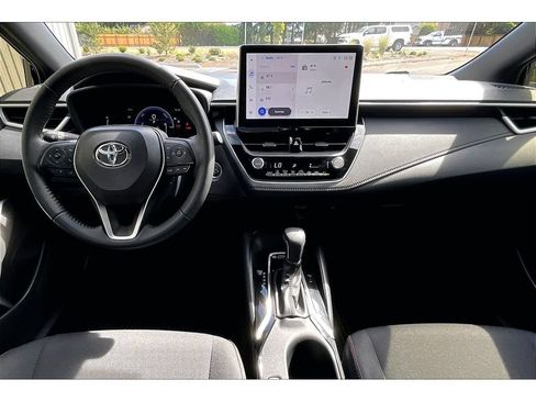 Used 2025 Toyota Corolla SE w/ SE Premium Package AWD/4WD image 15