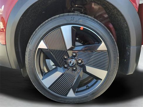 New 2026 Nissan Kicks SR image 43