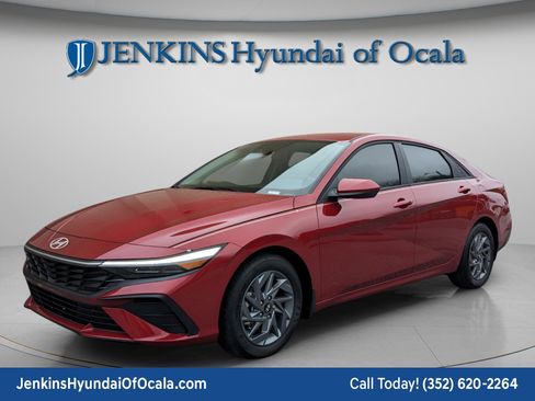 New 2026 Hyundai Elantra Sport w/ Cargo Package image 9