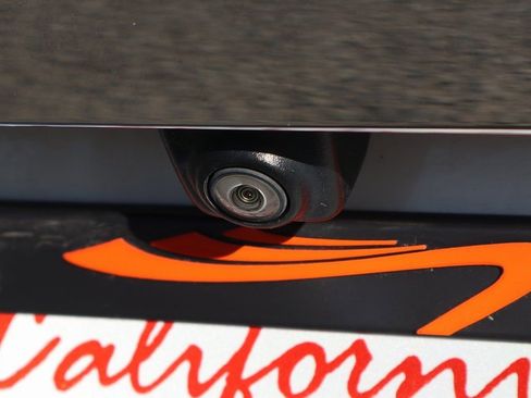 Used 2021 GMC Yukon SLT image 56