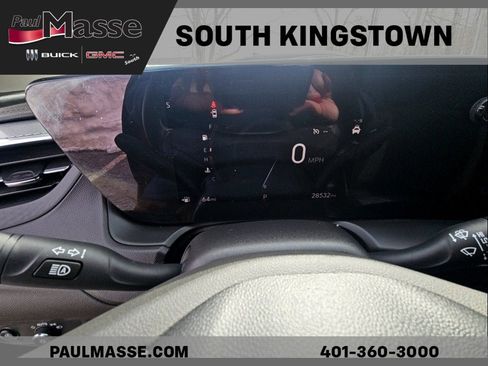 Used 2024 Buick Encore GX Preferred w/ Comfort Package image 3