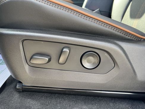 New 2026 GMC Canyon AT4 image 19