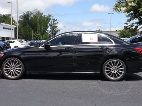 Used 2018 Mercedes-Benz C 300 Sedan image 5