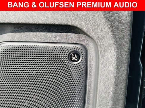 Used 2025 Ford Escape PHEV w/ PHEV Premium Package image 4