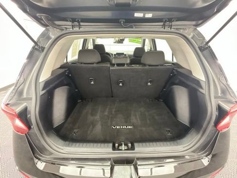 Used 2021 Hyundai Venue SEL w/ Premium Package FWD image 23