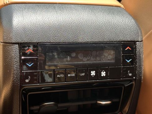 Used 2022 Jeep Grand Cherokee Summit w/ Luxury Tech Group V AWD/4WD image 20