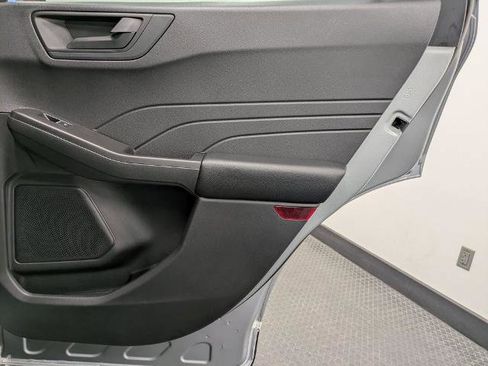 Certified 2022 Ford Escape SE w/ Cold Weather Package image 25