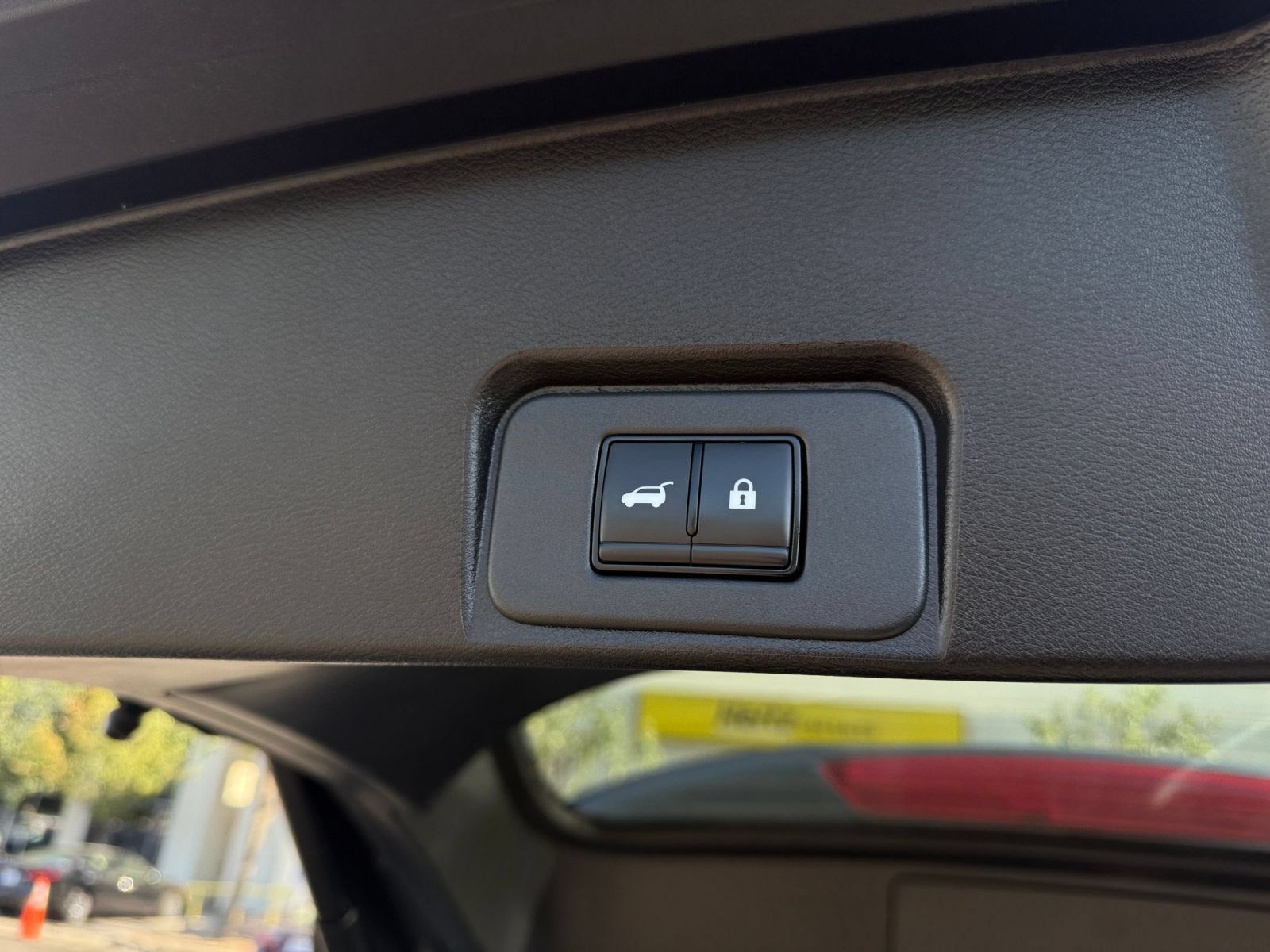 Used 2026 Nissan Rogue SV AWD/4WD image 22