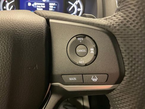 Used 2024 Honda Passport EX-L image 15