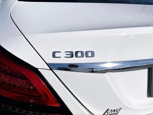 Used 2019 Mercedes-Benz C 300 Sedan image 8