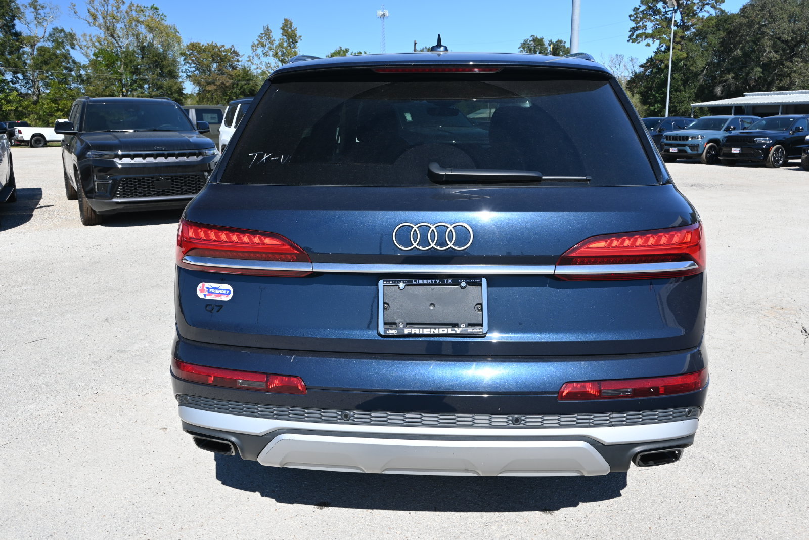 Used 2025 Audi Q7 3.0T Premium Plus AWD/4WD image 3