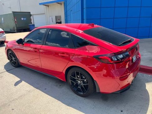 Used 2025 Honda Civic Sport image 6