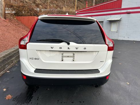 Used 2011 Volvo XC60 3.2 image 4