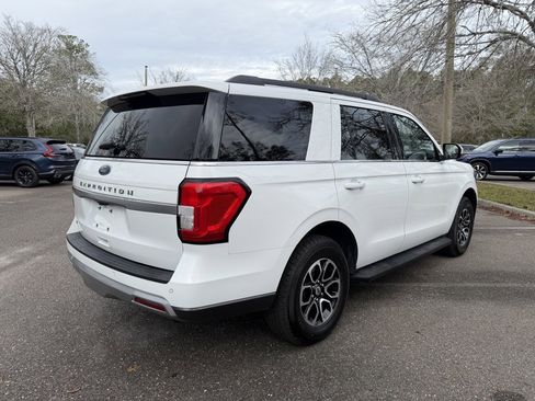 Used 2024 Ford Expedition XLT image 6