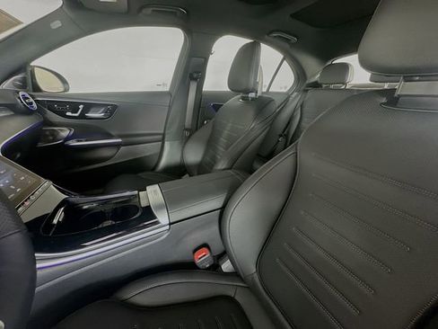 New 2026 Mercedes-Benz C 43 AMG 4MATIC Sedan image 21