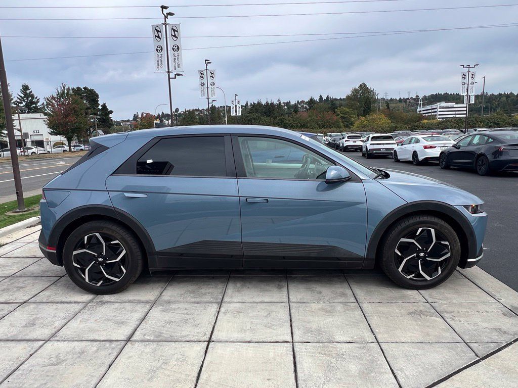 Certified 2024 Hyundai Ioniq 5 SEL RWD image 6