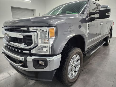 Used 2021 Ford F250 XLT w/ XLT Premium Package image 7