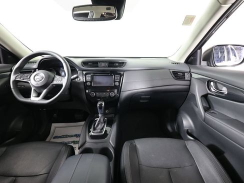 Used 2017 Nissan Rogue SL image 30