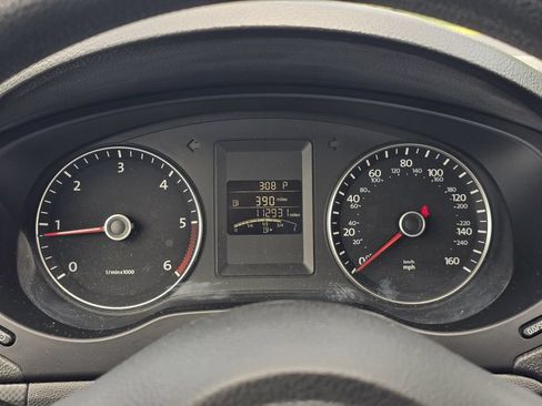 Used 2014 Volkswagen Jetta TDI Value Edition FWD image 18