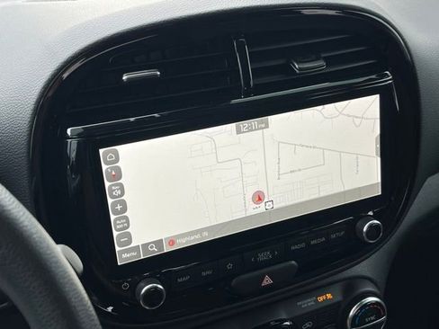 Certified 2023 Kia Soul S image 24