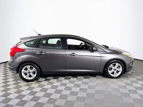 Used 2014 Ford Focus SE FWD image 8