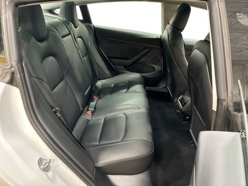 Certified 2023 Tesla Model 3 Standard Range RWD image 11