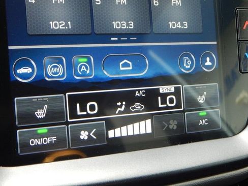 Certified 2025 Subaru Outback Wilderness AWD/4WD image 24