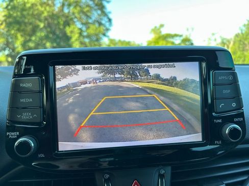 Used 2018 Hyundai Elantra GT image 23