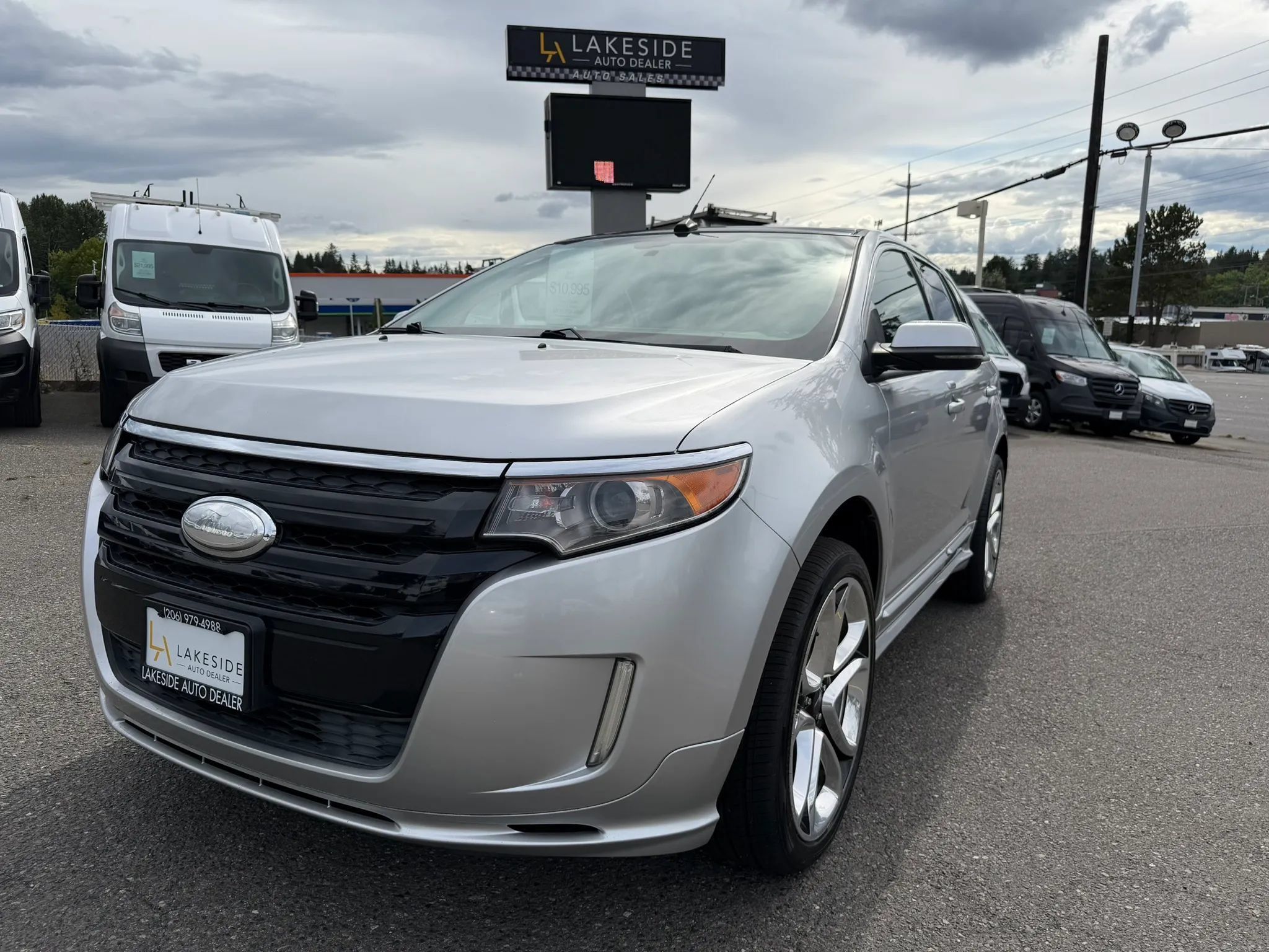 Used 2013 Ford Edge Sport w/ Driver Entry Pkg AWD/4WD image 1
